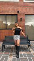 Falda brillosa